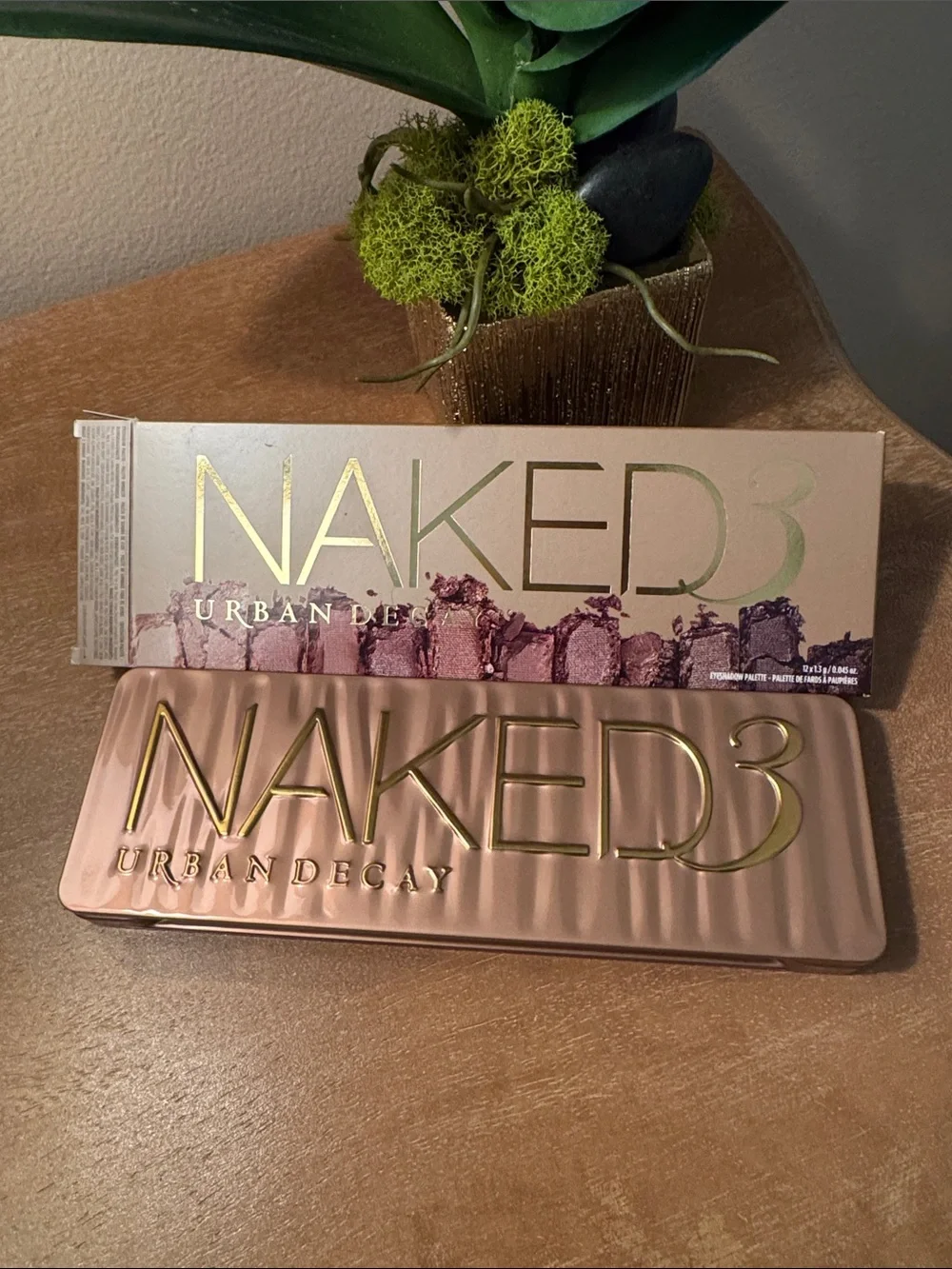 Urban Decay brush dual tones